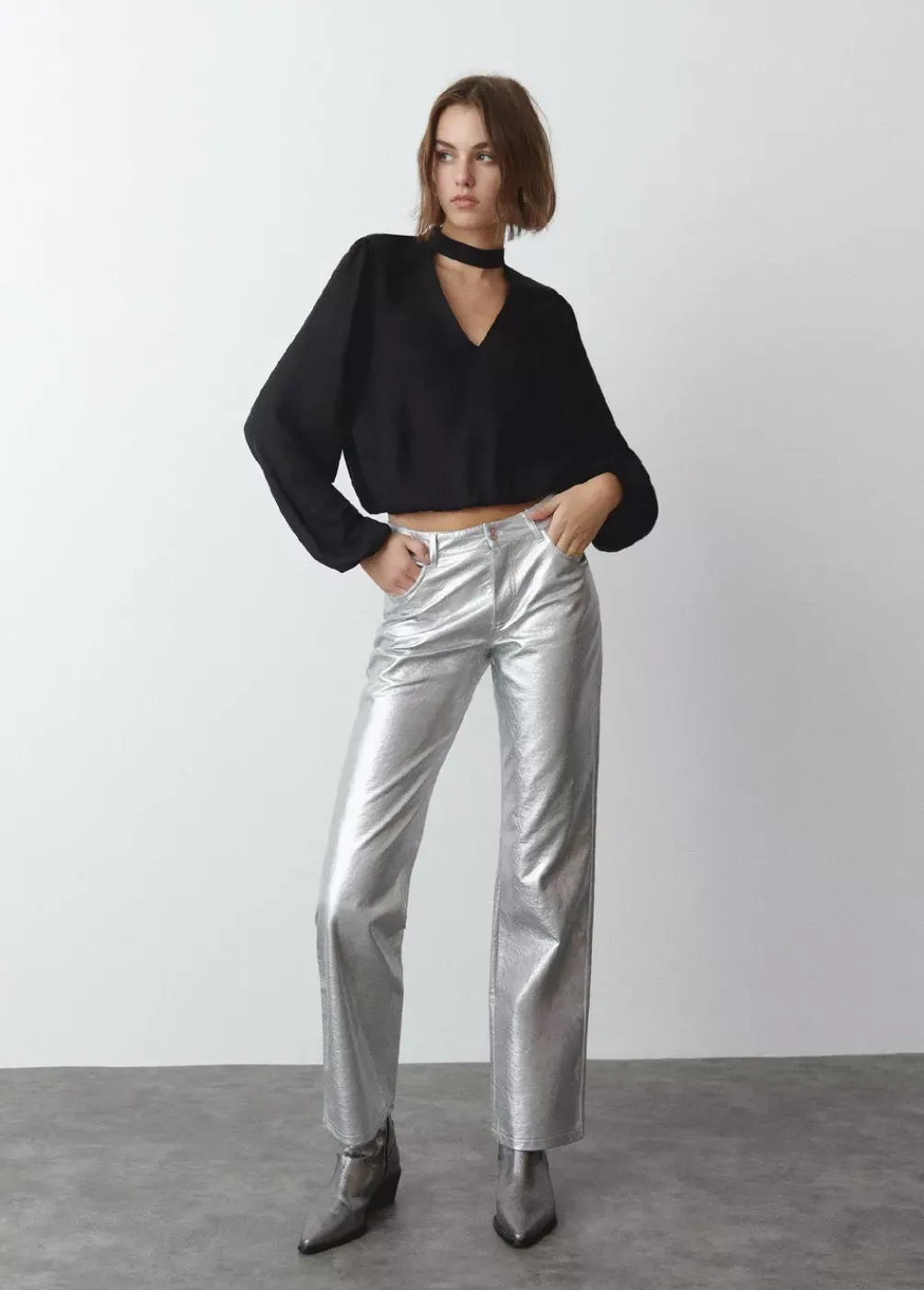 Blusa Lisa Con Chocker-Brownie Spain Online