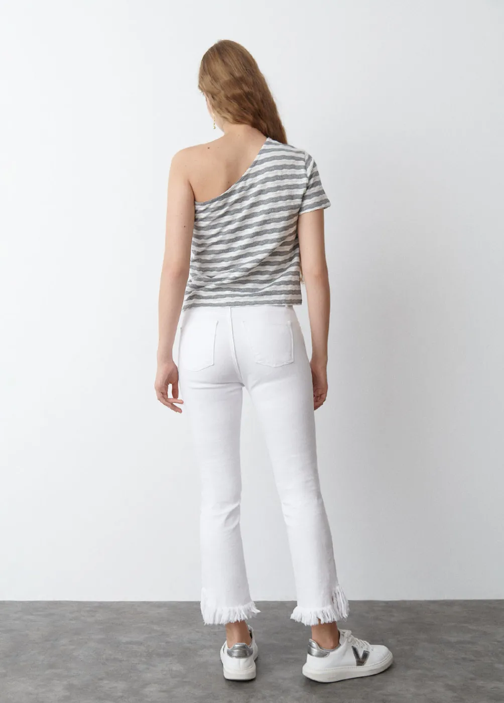 Camiseta Asimetrica Manga Volumen-Brownie Spain Hot