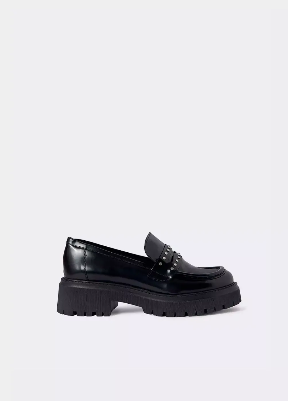 Mocasin Brillante Tachas Piel-Brownie Spain Fashion